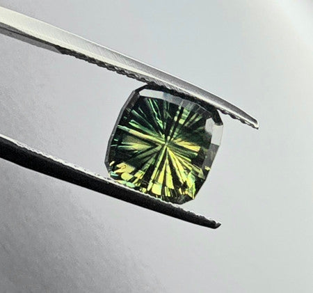Reserved - Parti Color Australian Sapphire Starbrite™ Cut 3.47 carats