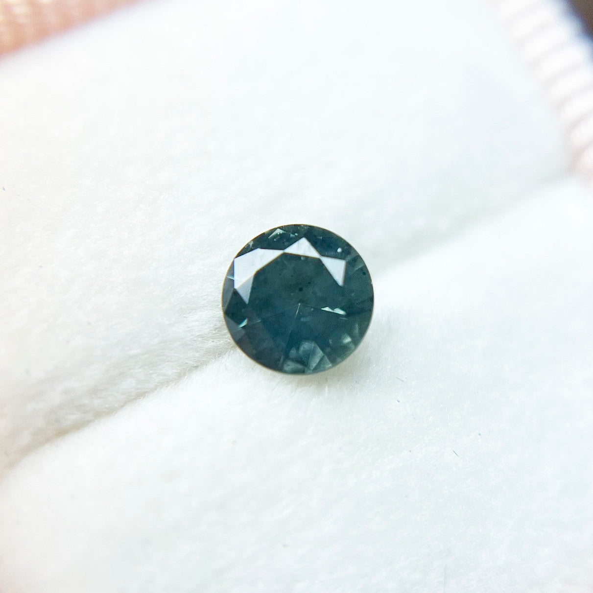 Round Opalescent Teal Blue Montana Sapphire