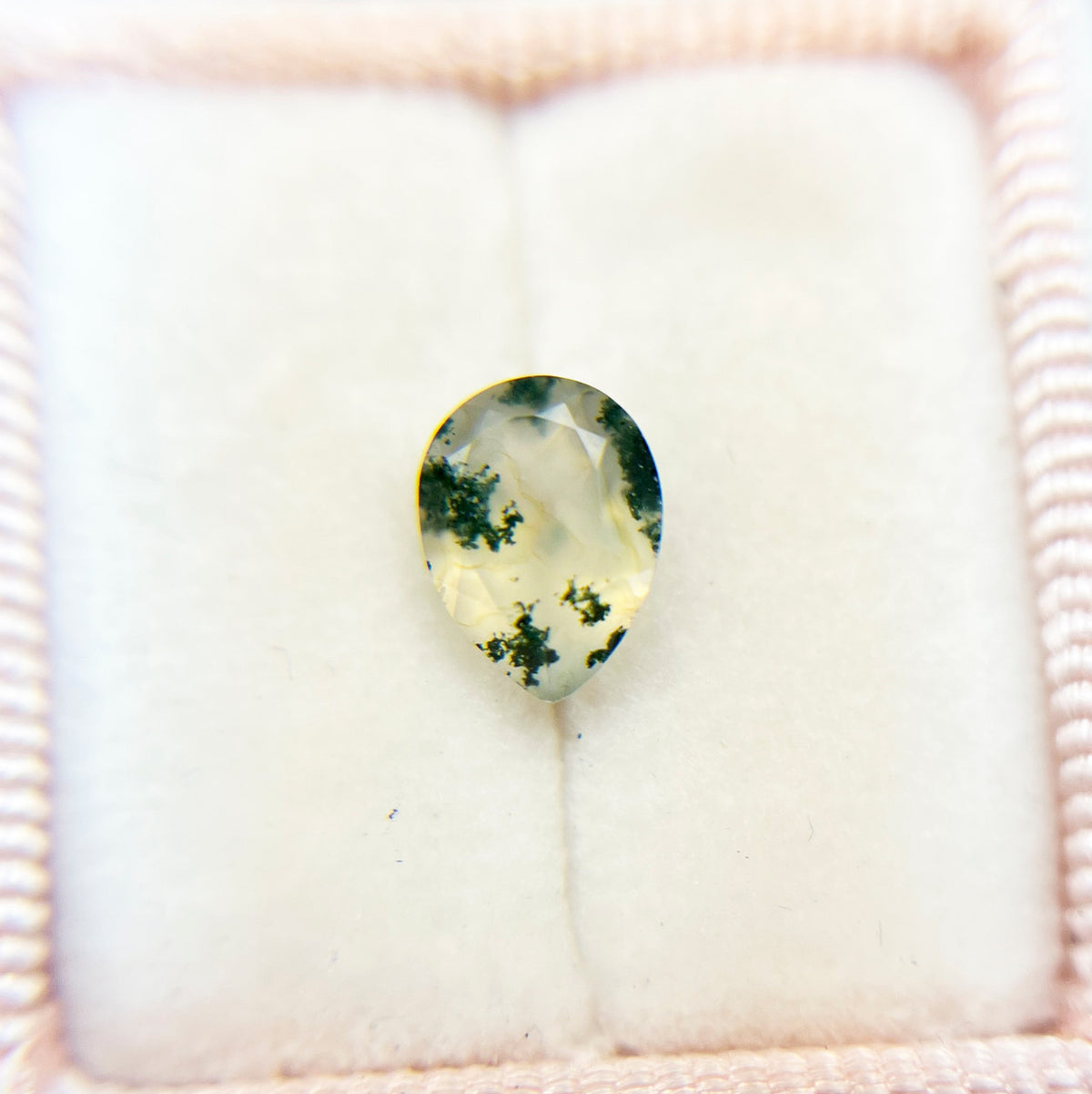 Pear Moss Agate