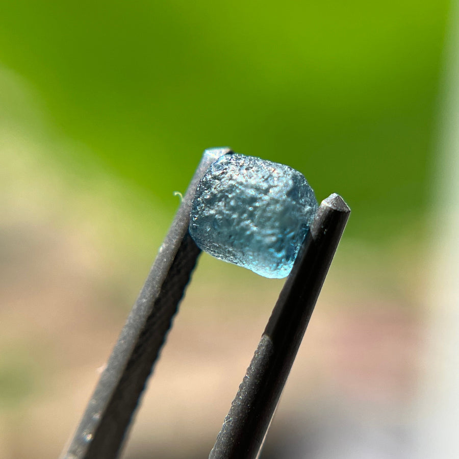 Rough Uncut Teal Blue Montana Sapphire 1025