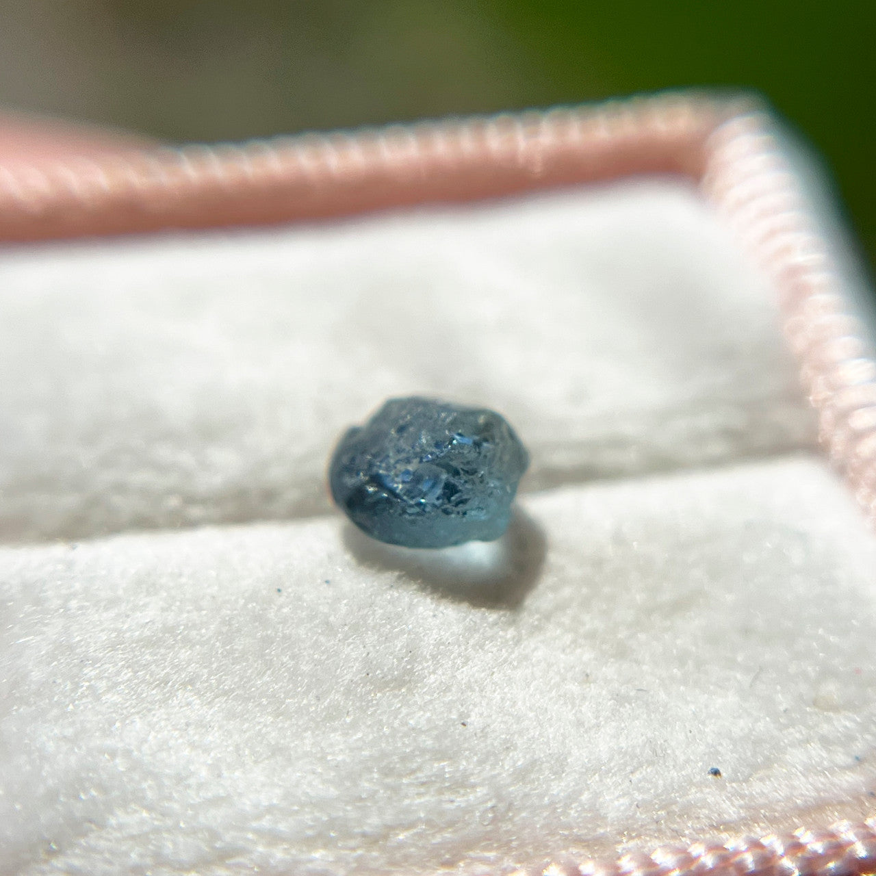Rough Uncut Teal Blue Montana Sapphire 1029