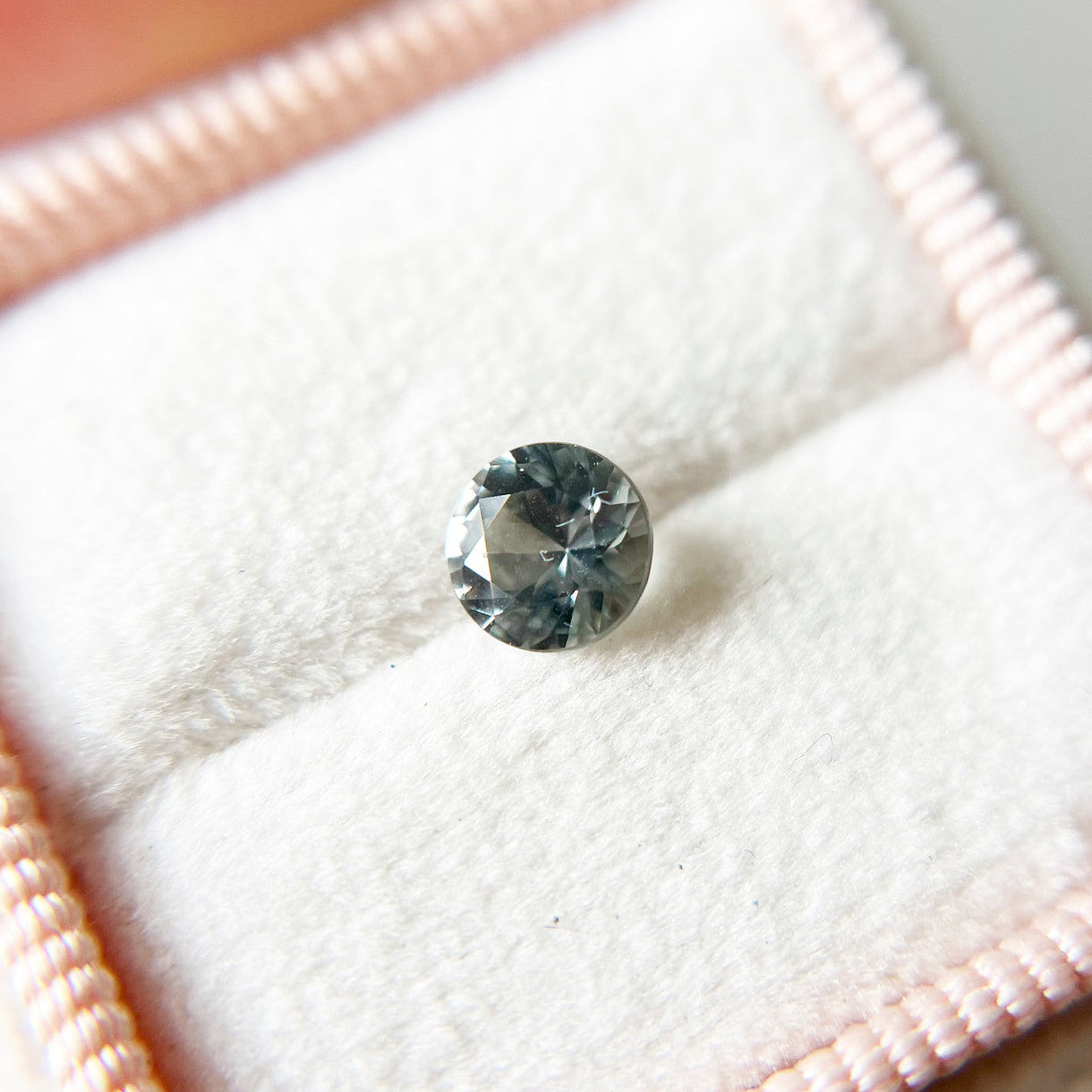 Round Light Green Montana Sapphire