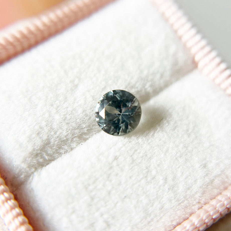 Round Light Green Montana Sapphire