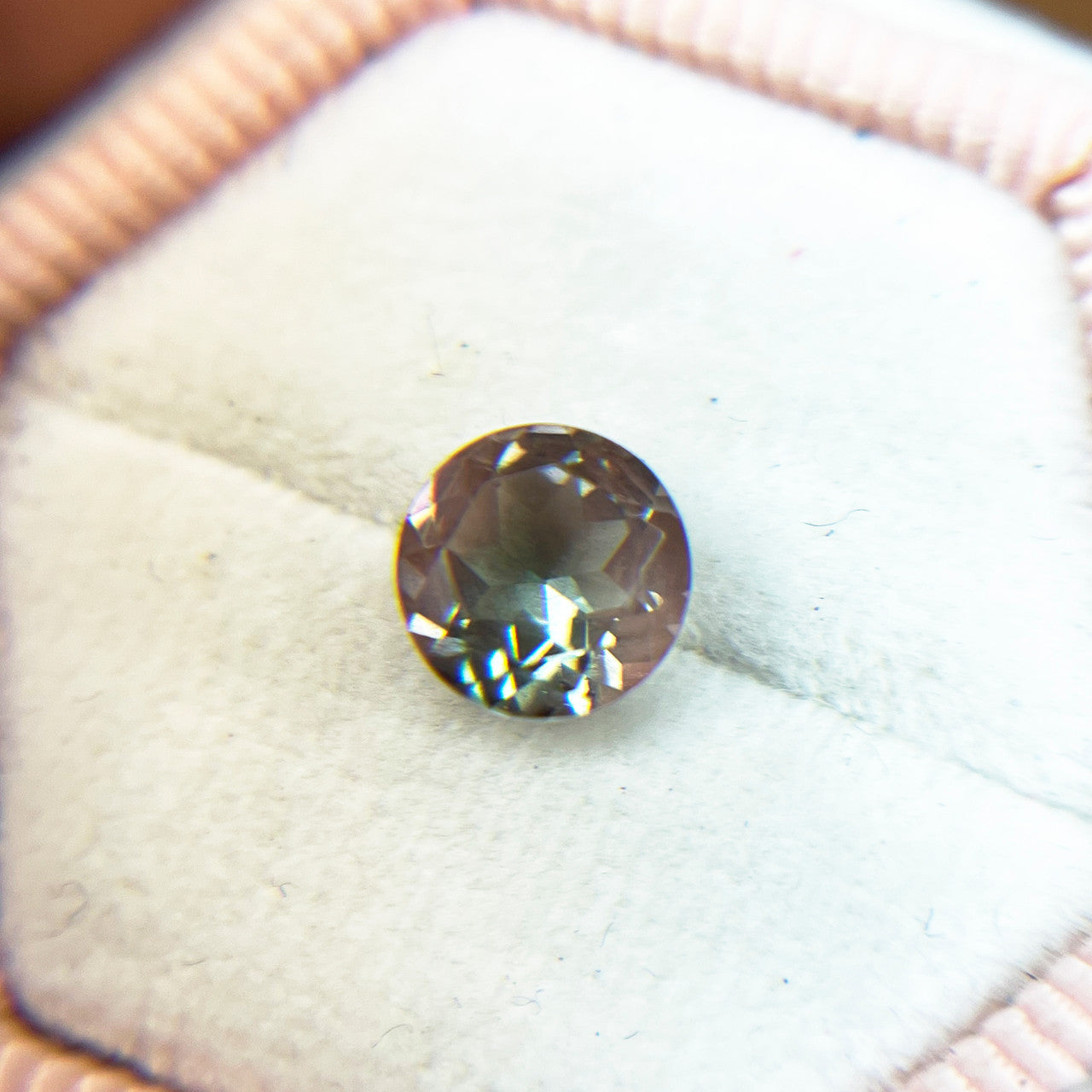 Bicolor Oregon Sunstone