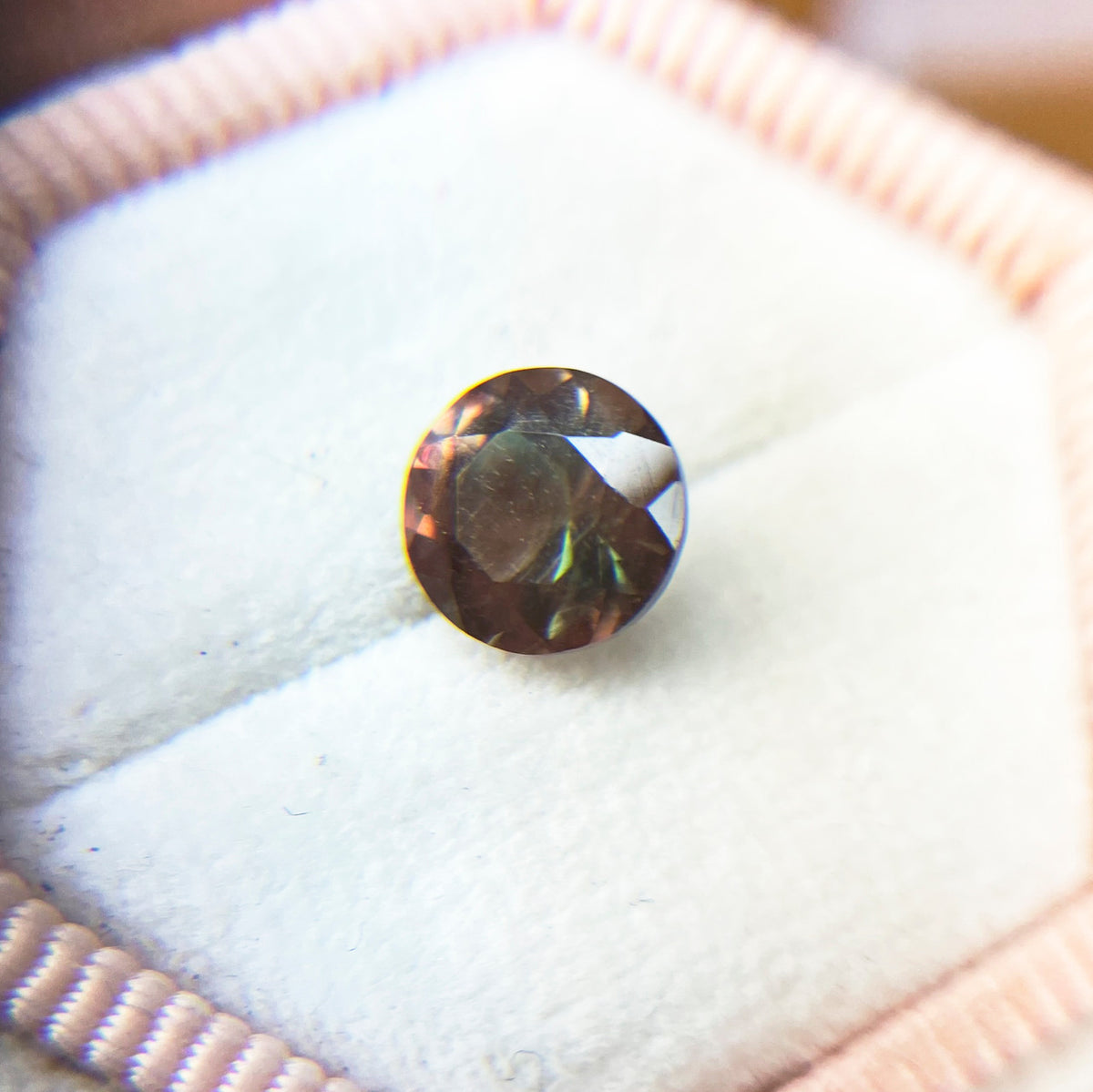 Dark Bicolor Oregon Sunstone