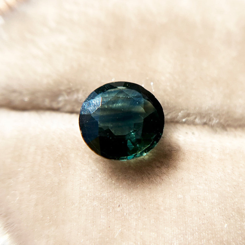 Large Deep Teal Montana Sapphire