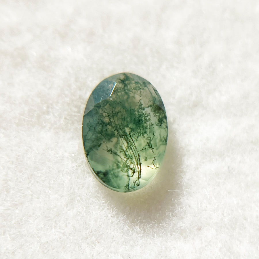 Oval Maple Tree Moss Agate