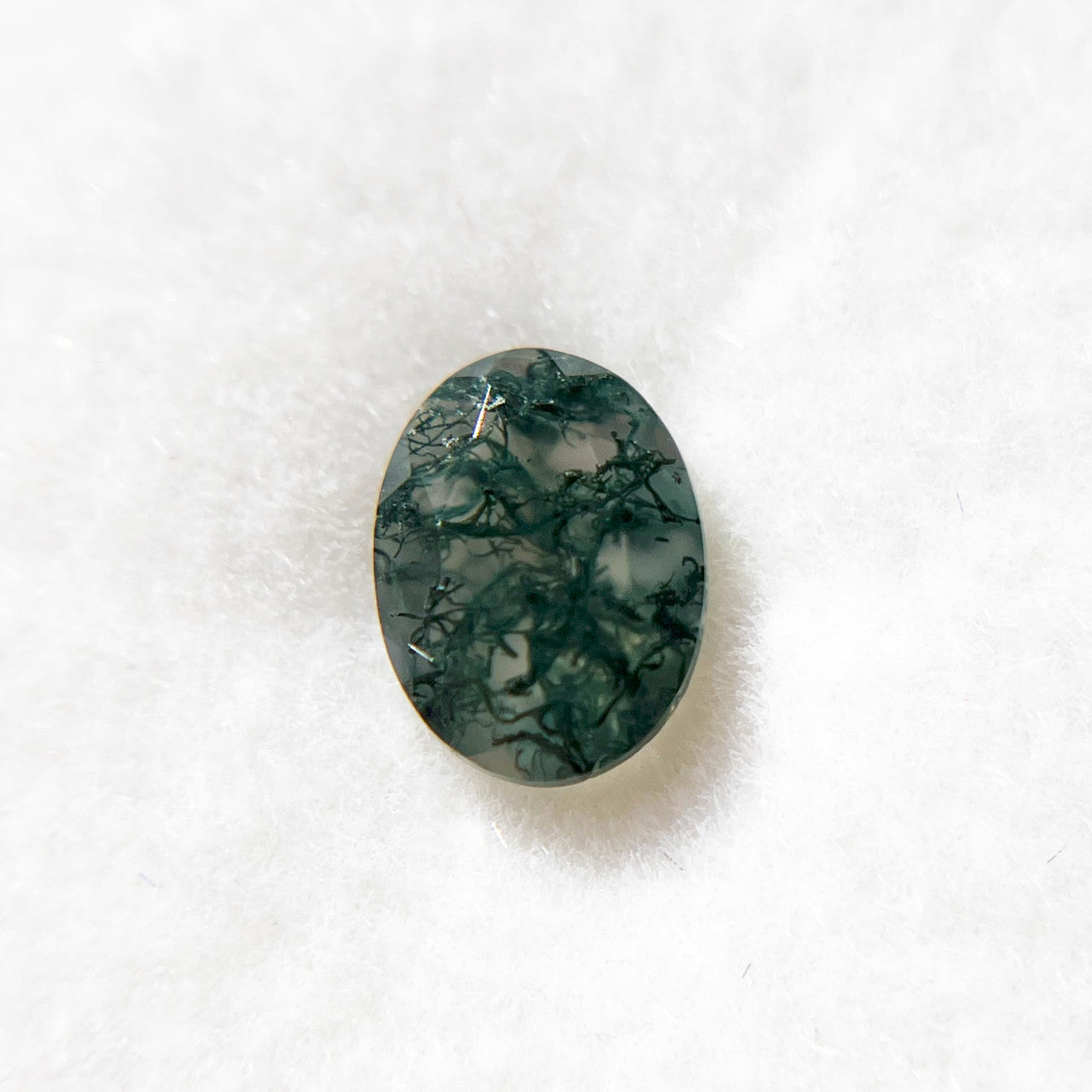 Intricate Lace Oval Moss Agate