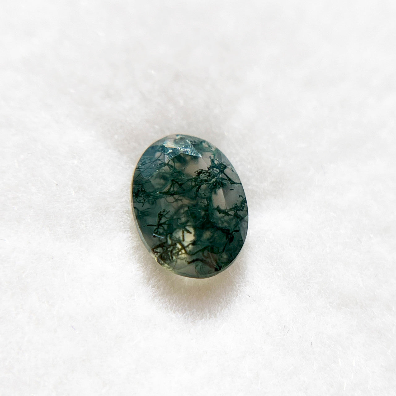Intricate Lace Oval Moss Agate