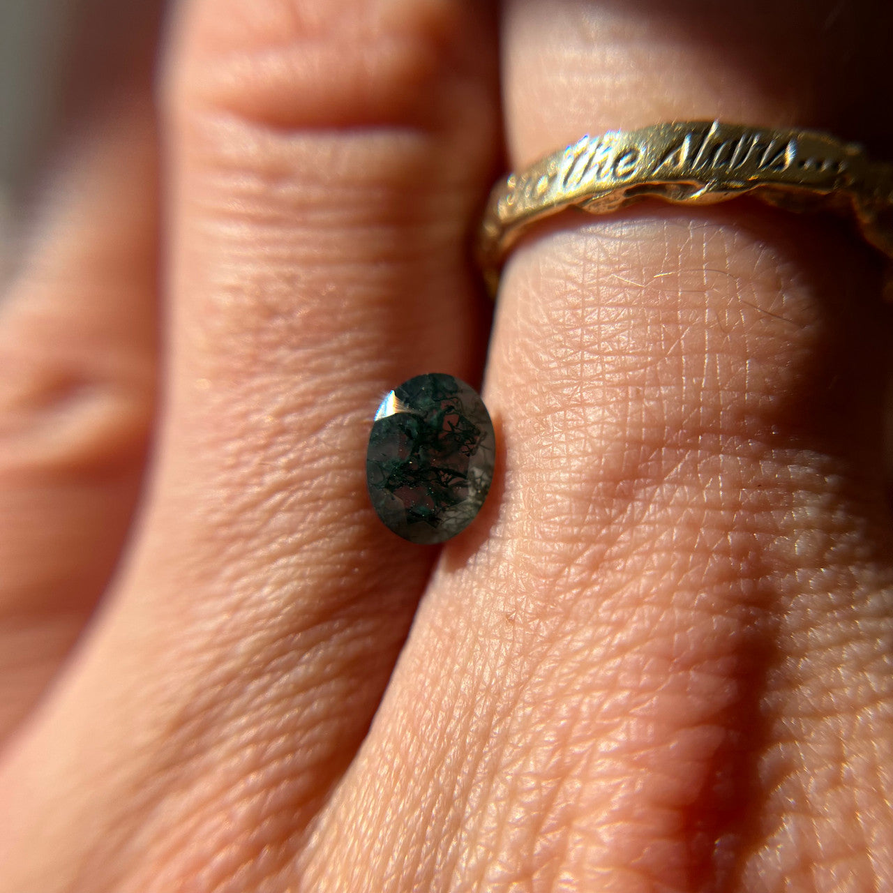 Intricate Lace Oval Moss Agate