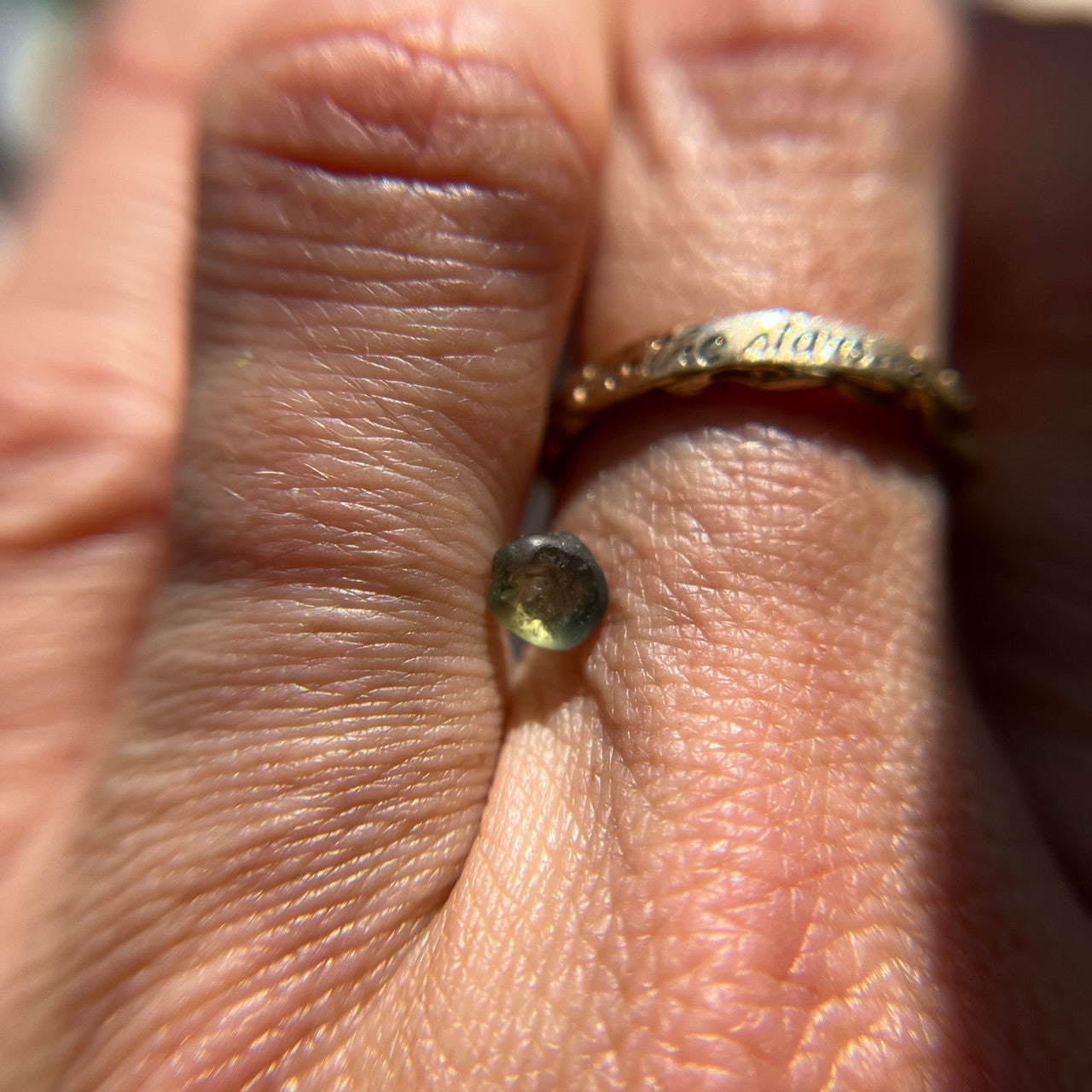 Rough Australian Bicolor Green Blue Sapphire