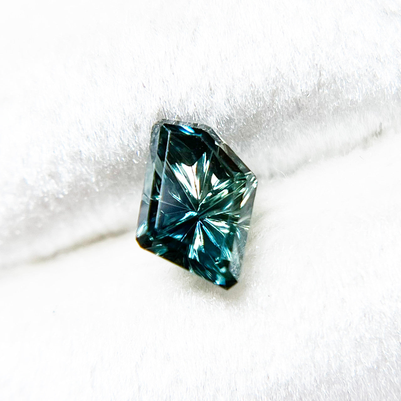 Teal Sapphire Freeform Star Brite™ Cut by John Dyer