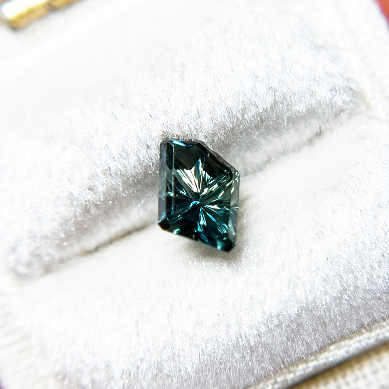 Teal Sapphire Freeform Star Brite™ Cut by John Dyer