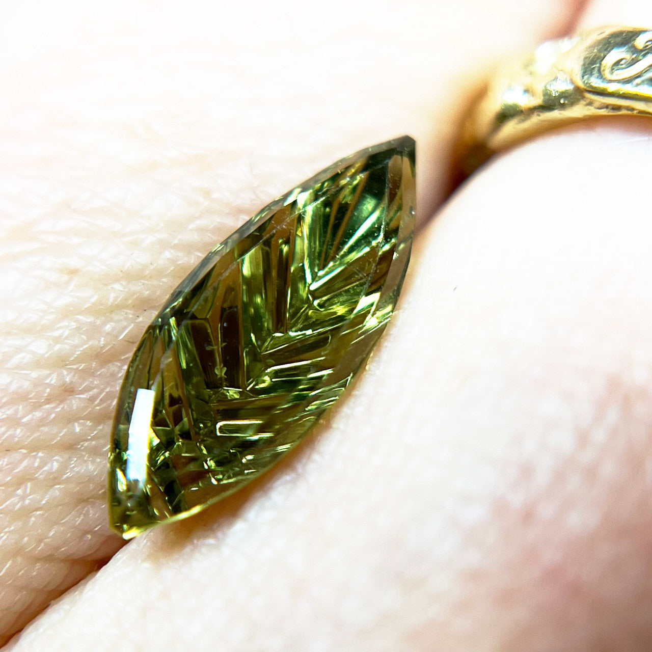 Yellow Green Leaf Sapphire Marquise Dreamscape™ Cut by John Dyer