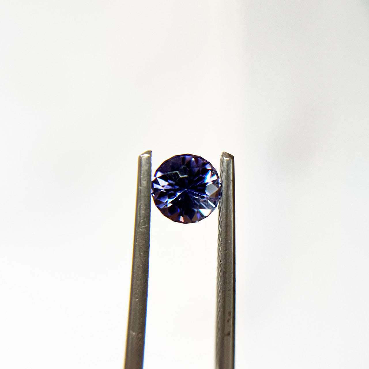 Tanzanite Round SunBurst™ Cut by John Dyer