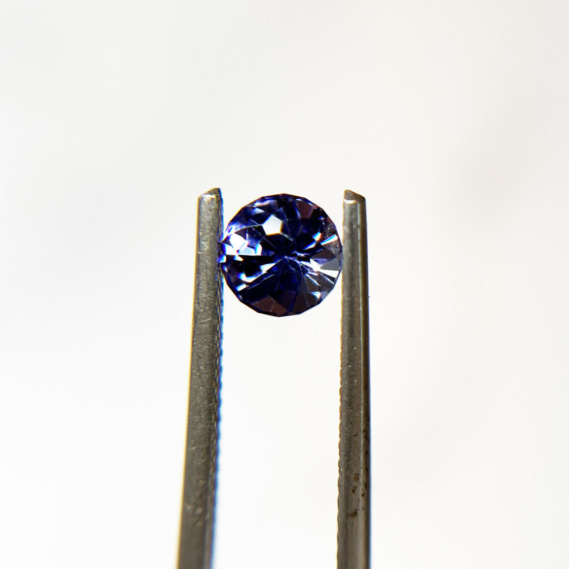 Tanzanite Round SunBurst™ Cut by John Dyer