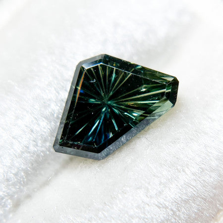 Parti Color Teal Australian Sapphire Freeform Dreamscape™ Cut by John Dyer