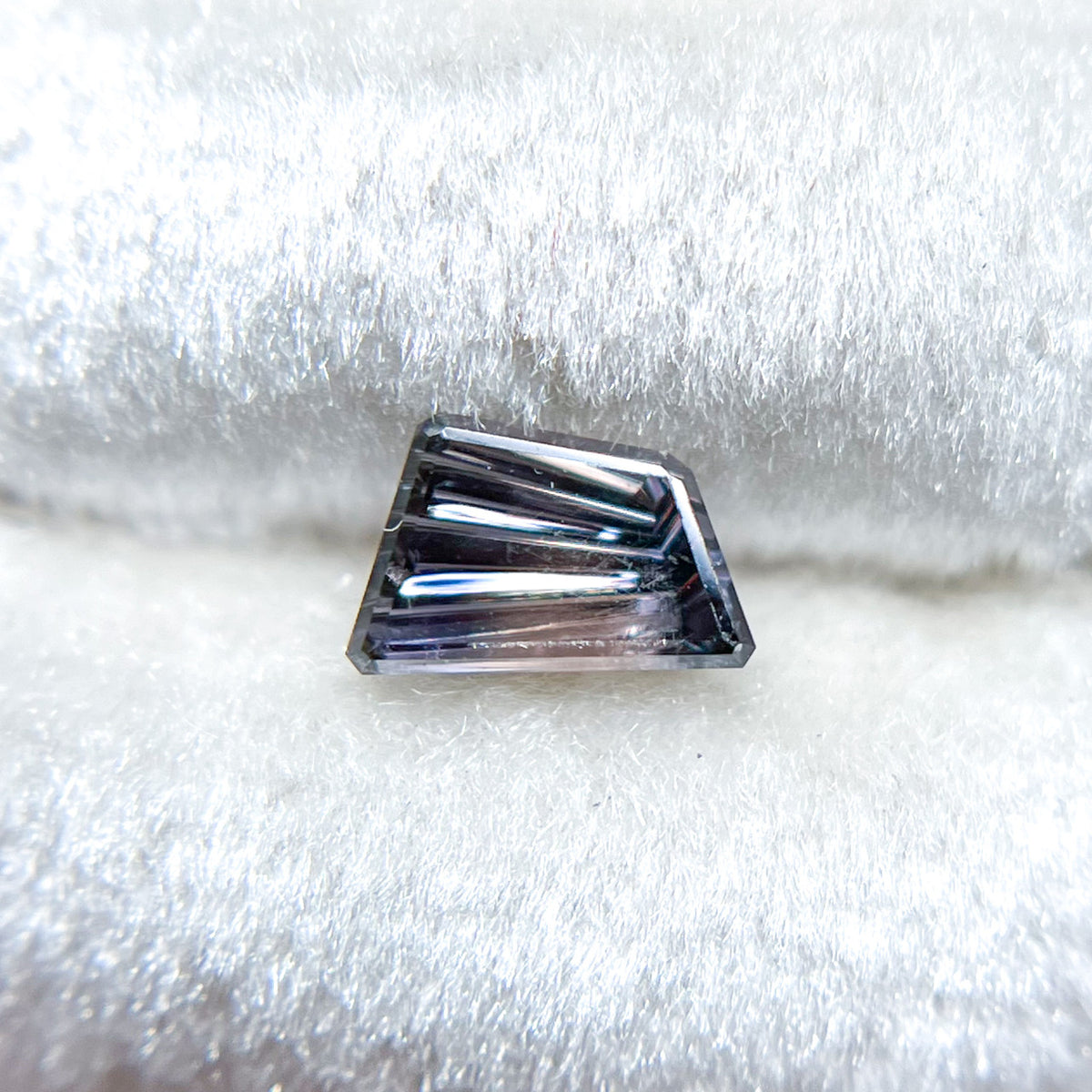 Parti Color Sapphire Freeform Dreamscape™ Cut by John Dyer