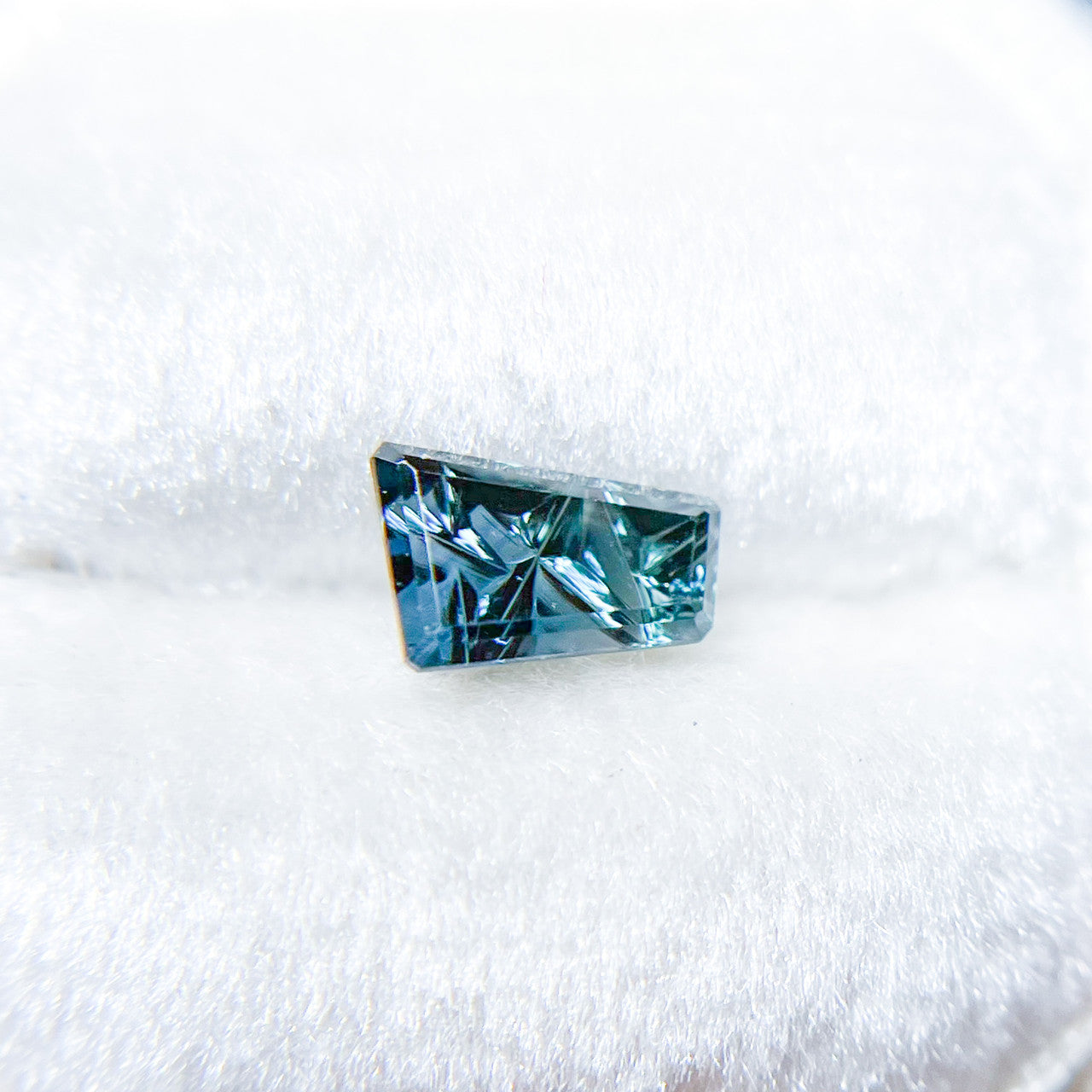 Blue Australian Sapphire Freeform Dreamscape™ Cut by John Dyer