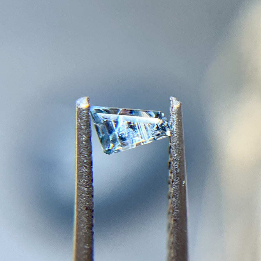 Light Blue Sapphire Freeform Dreamscape™ Cut by John Dyer