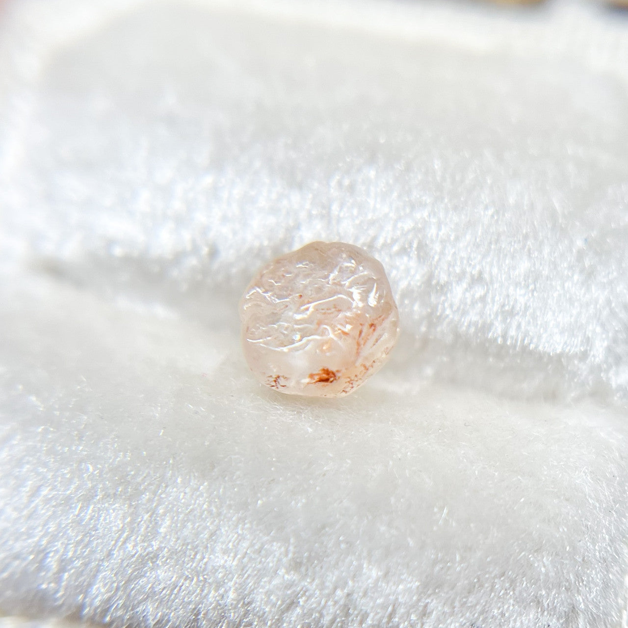 Uncut Peach Montana Sapphire