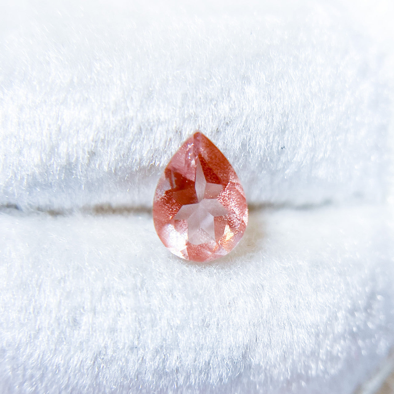 Light Pink Pear Cut Oregon Sunstone