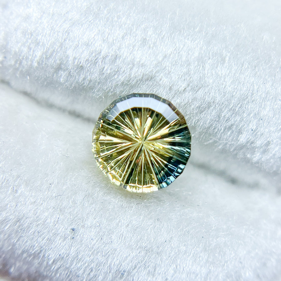Parti Color Australian Sapphire StarBrite™ Cut by John Dyer