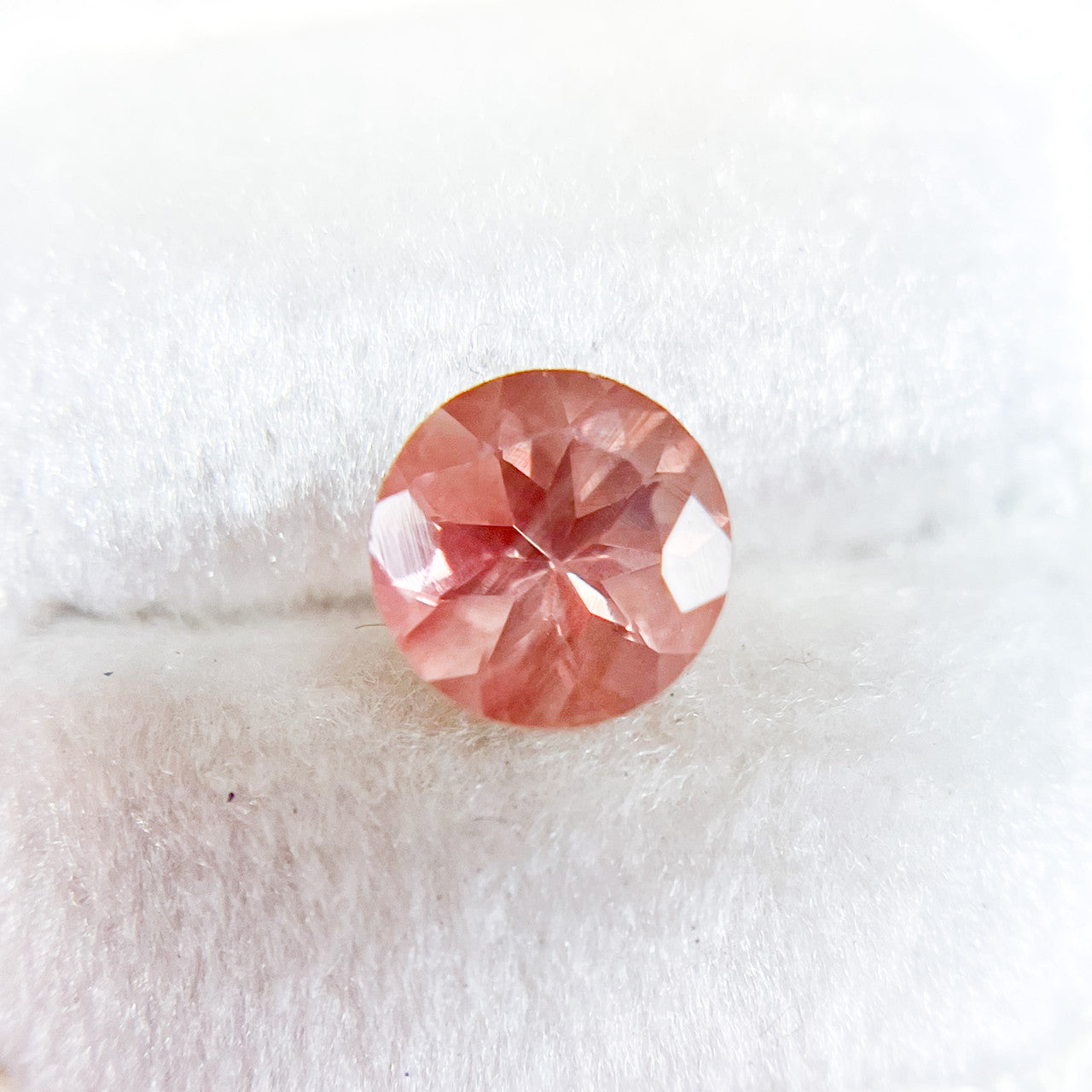 Round Cut Medium Pink Oregon Sunstone
