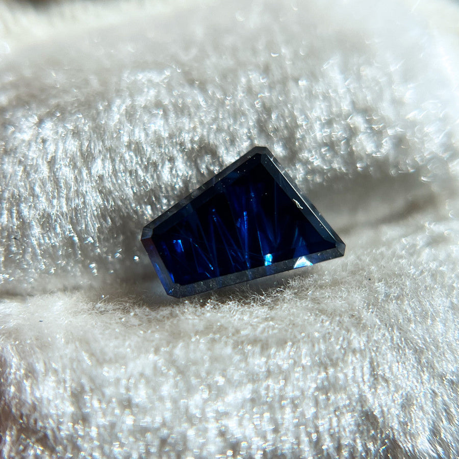 Blue Australian Freeform Sapphire ZigZag™ Cut by John Dyer