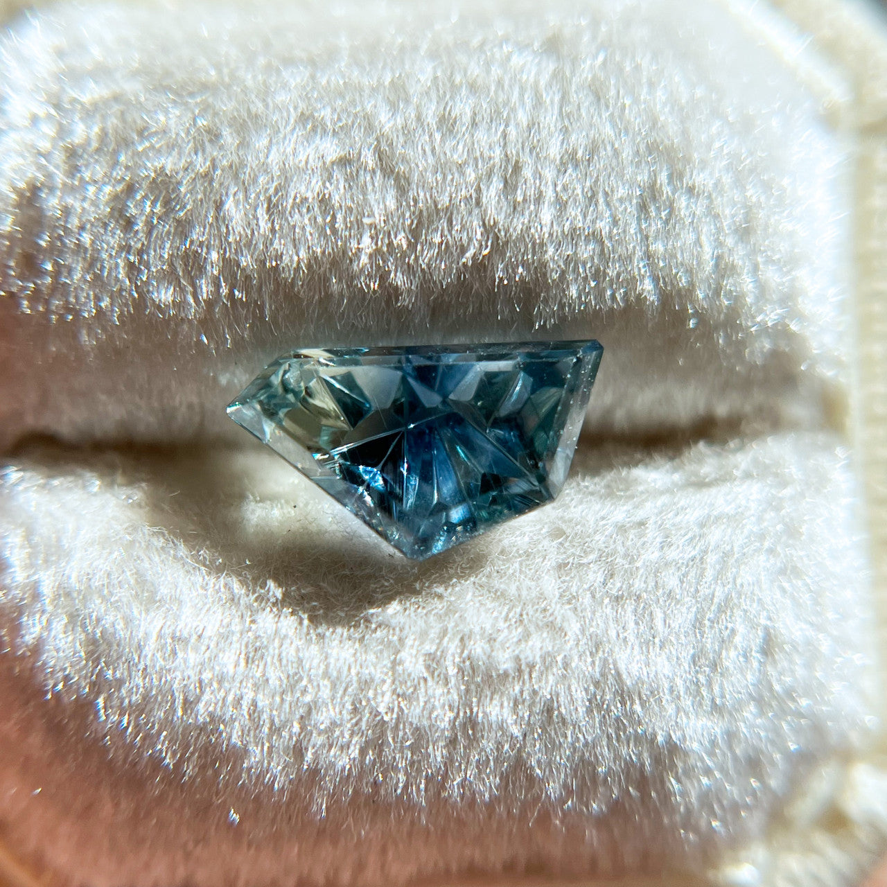 Teal Blue Lime Parti Color Freeform Sapphire Dreamscape™ Cut by John Dyer