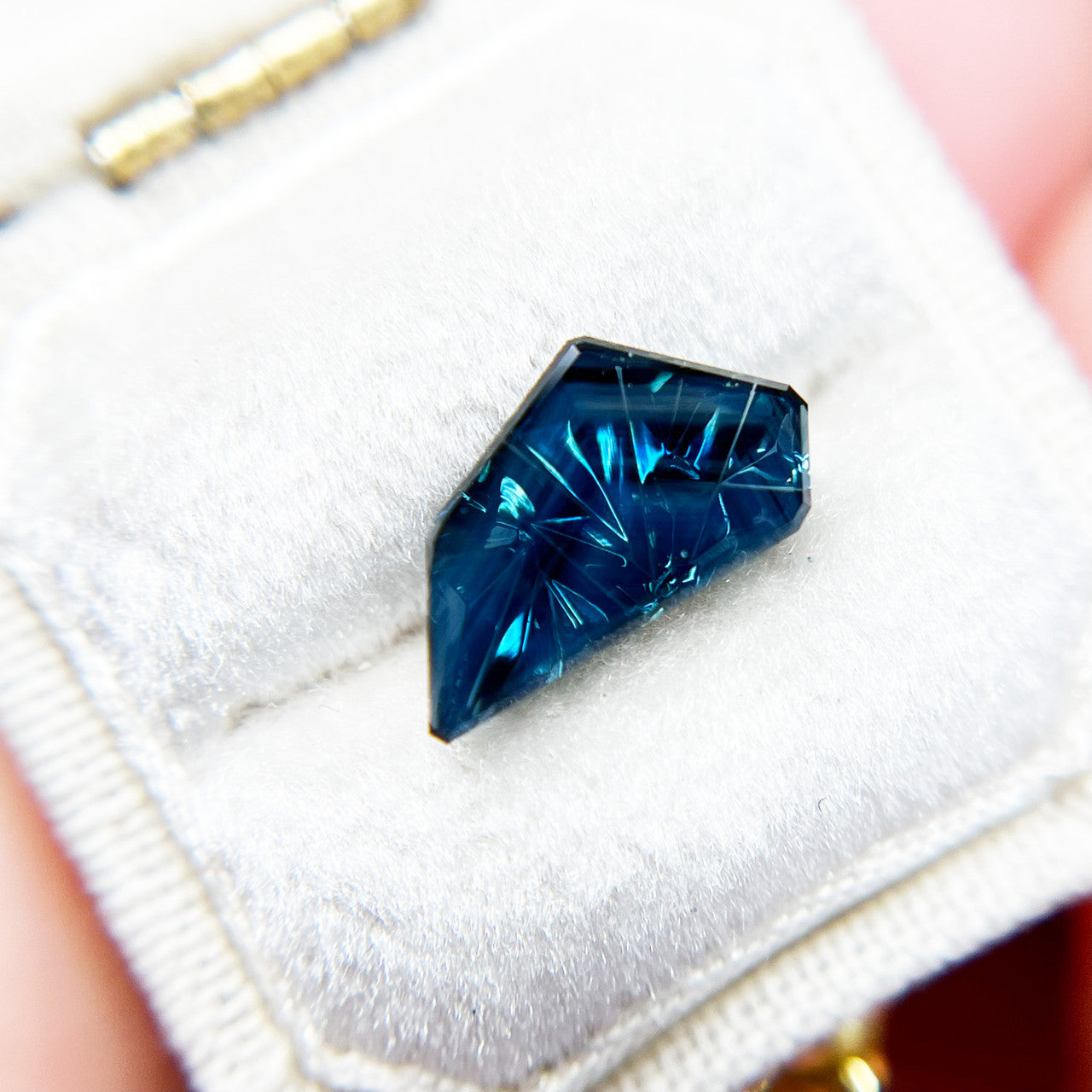 Blue Australian Sapphire Freeform Dreamscape™ Cut by John Dyer