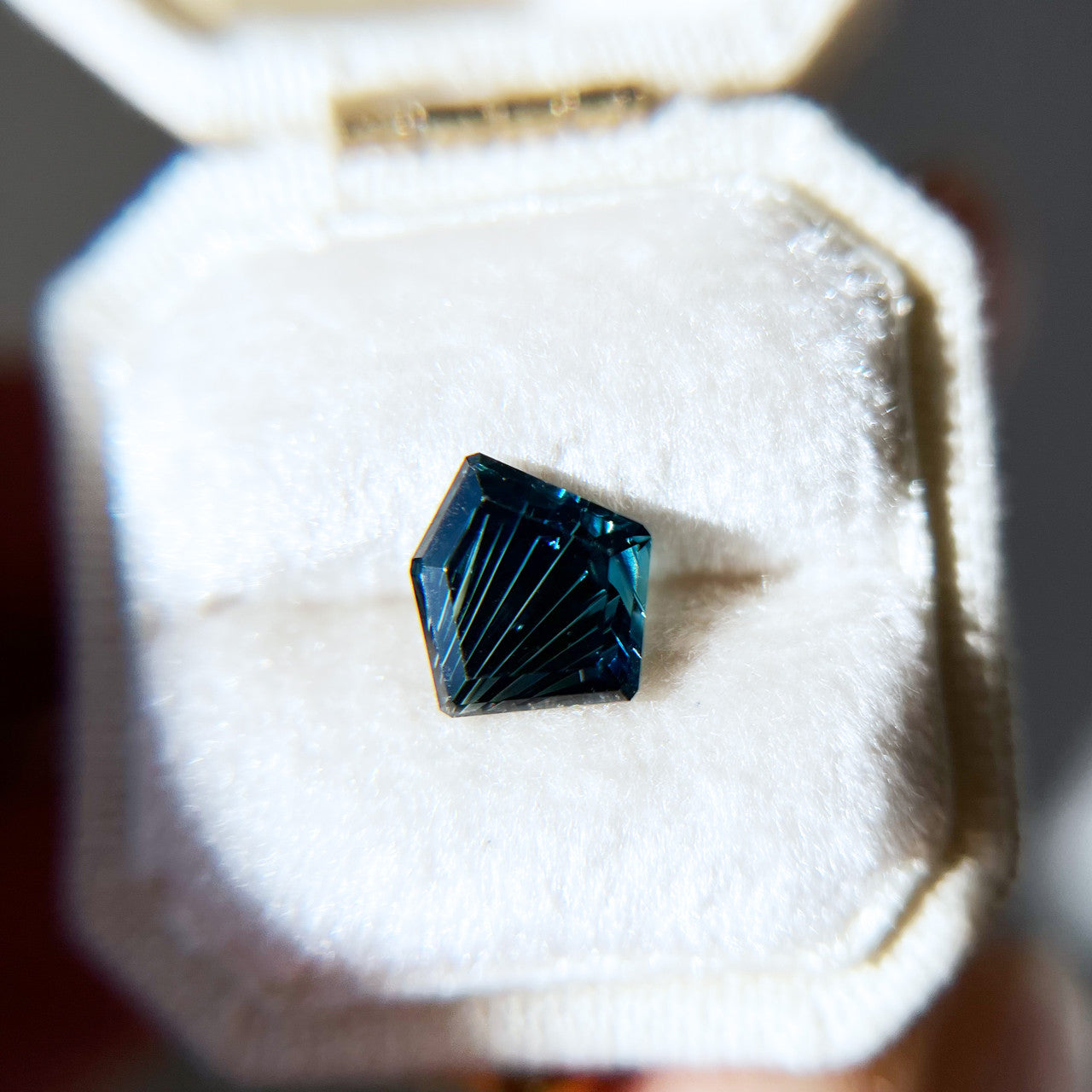 Ethereal Blue Freeform Australian Sapphire Dreamscape™ Cut by John Dyer