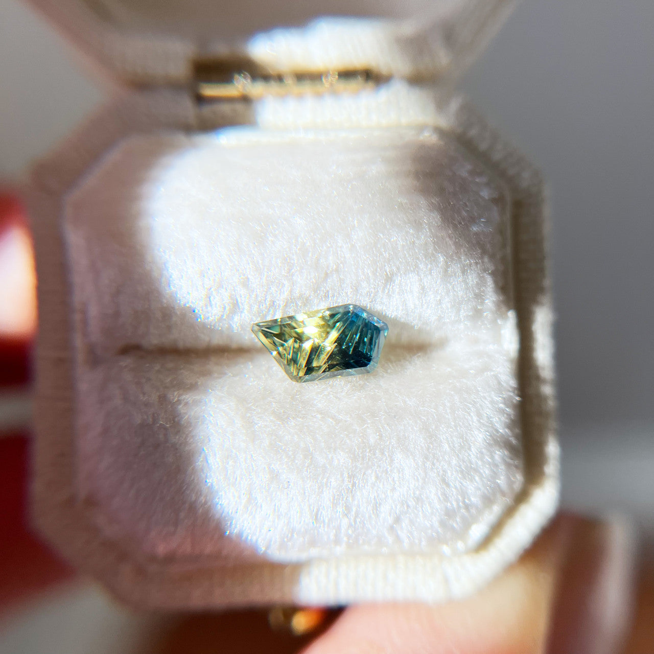 Parti Color Teal Lime Australian Sapphire Dreamscape™ Cut by John Dyer
