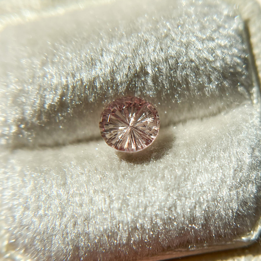 Dragon Malaya Round Garnet StarBrite™ Cut by John Dyer