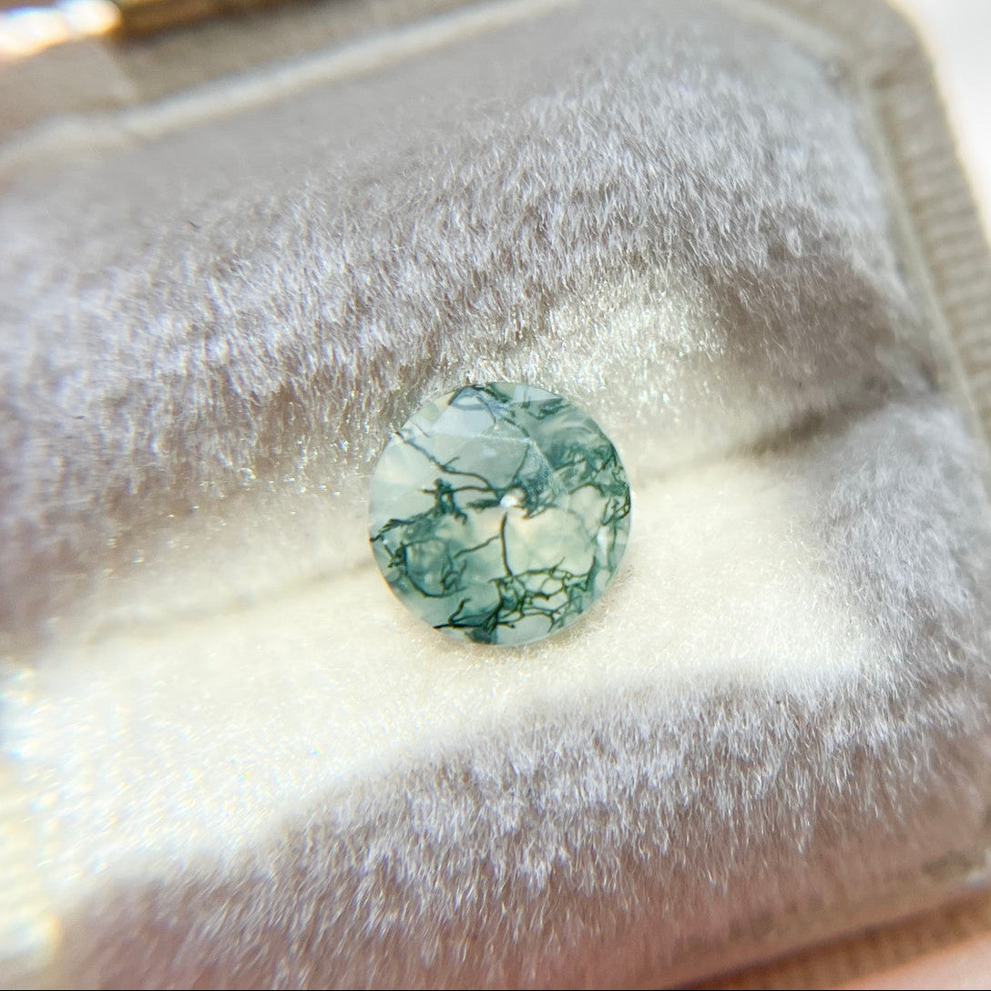 6.5mm Round Moss Agate