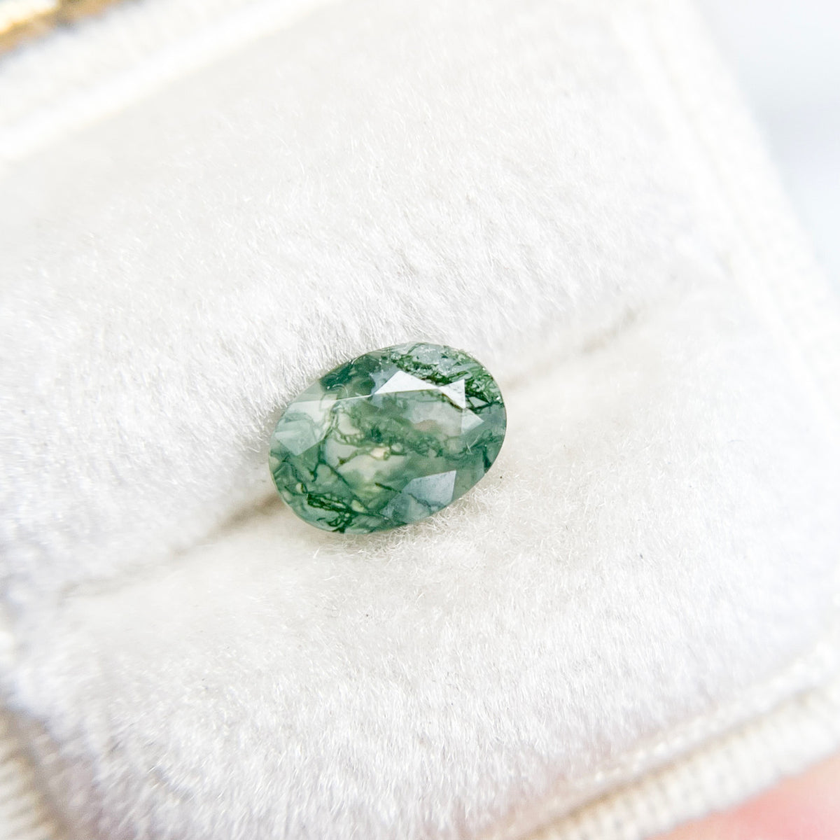 Oval Moss Agate