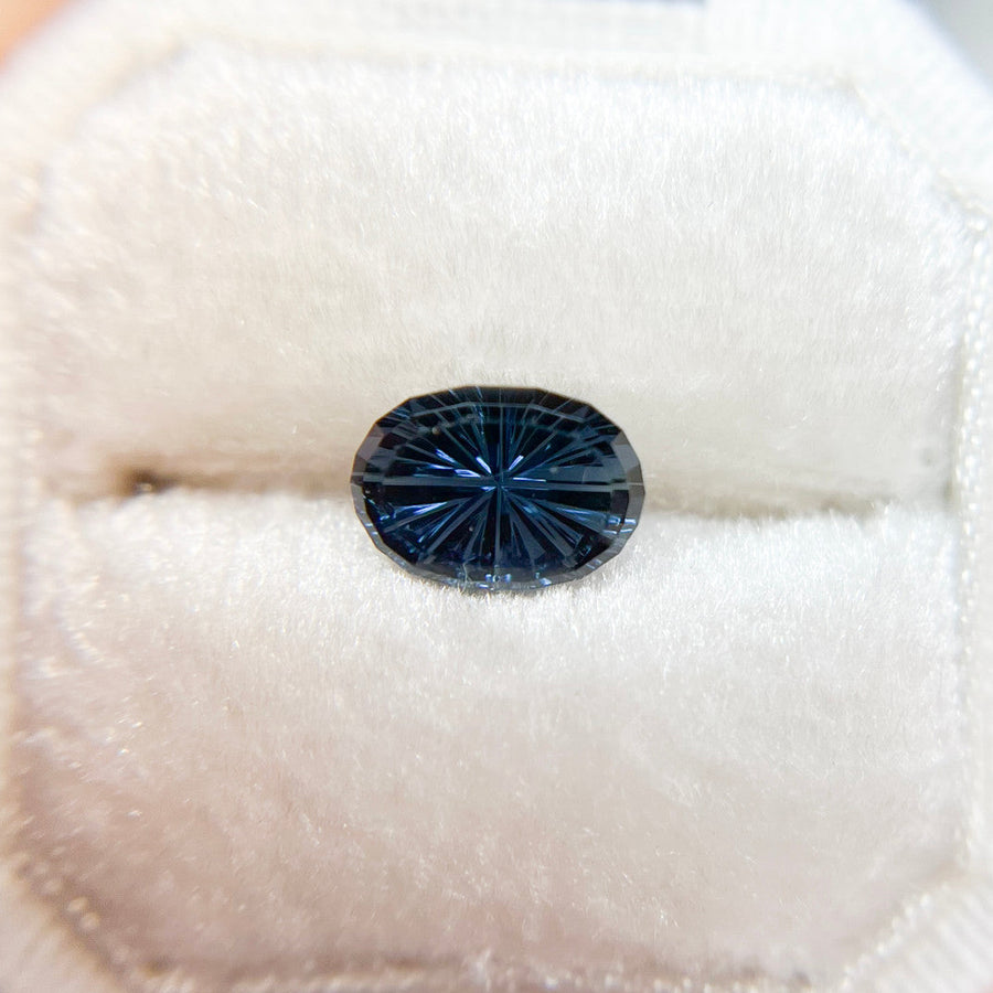 Oval Blue Australian Sapphire Starbrite™ Cut by John Dyer