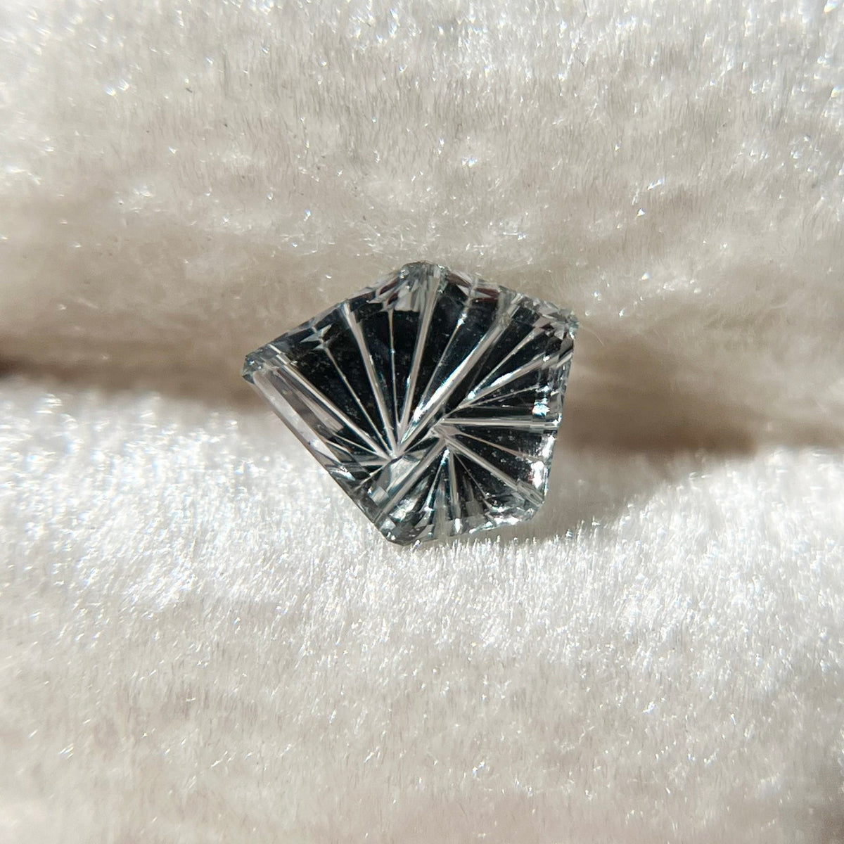 Gray Blue Montana Sapphire Dreamscape™ Cut by John Dyer