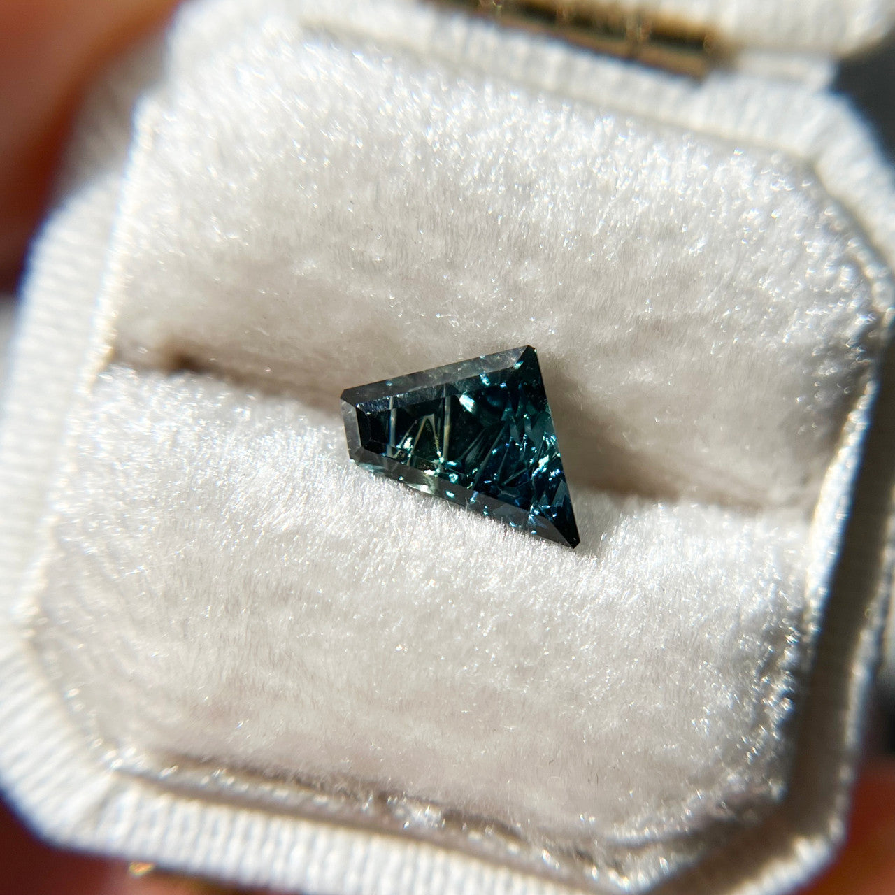 Teal Blue Parti Color Australian Sapphire Dreamscape™ Cut by John Dyer