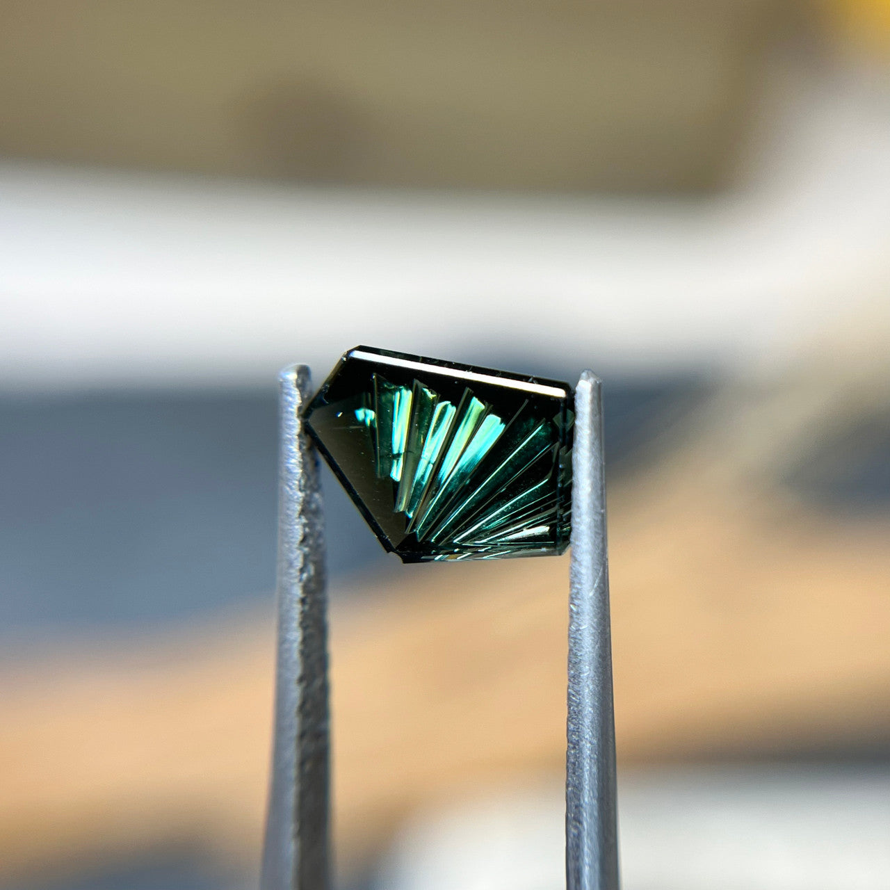 Blue Green Australian Sapphire Dreamscape™ Cut by John Dyer
