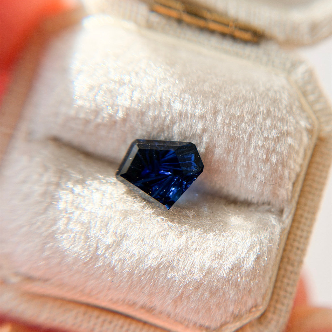Vivid Blue Australian Sapphire Freeform Dreamscape™ Cut by John Dyer