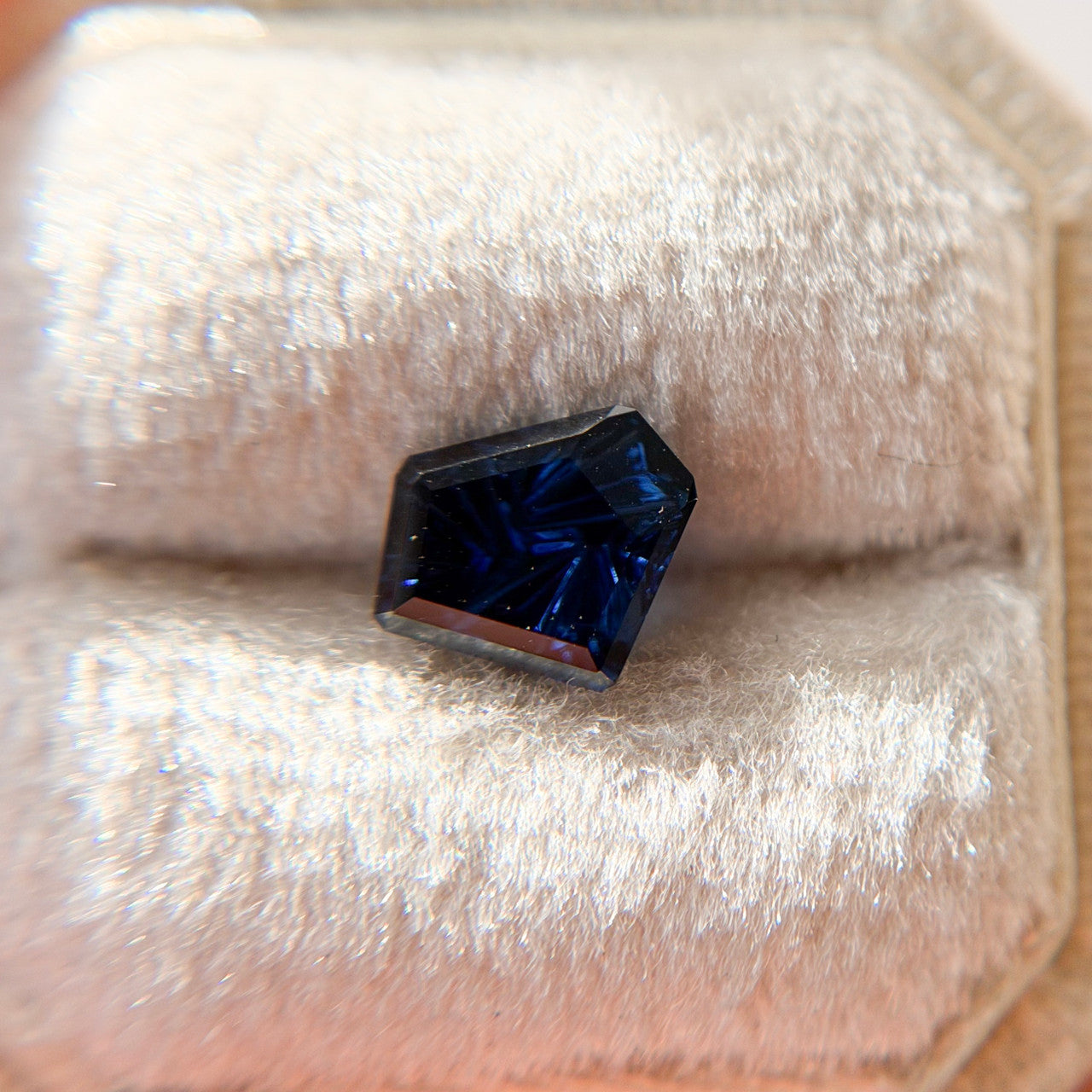 Vivid Blue Australian Sapphire Freeform Dreamscape™ Cut by John Dyer