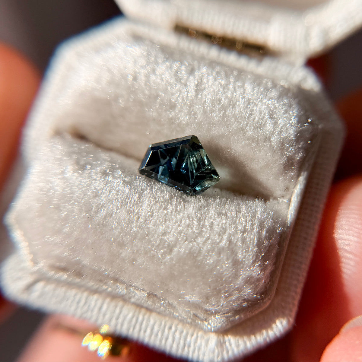 Parti Color Sky Blue Australian Sapphire Dreamscape™ Cut by John Dyer