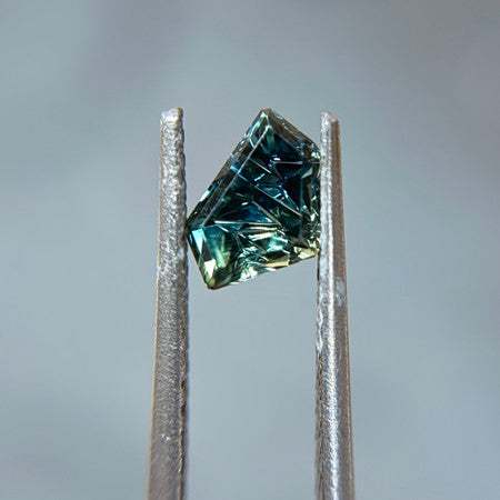 Parti Color Sky Blue Australian Sapphire Dreamscape™ Cut by John Dyer
