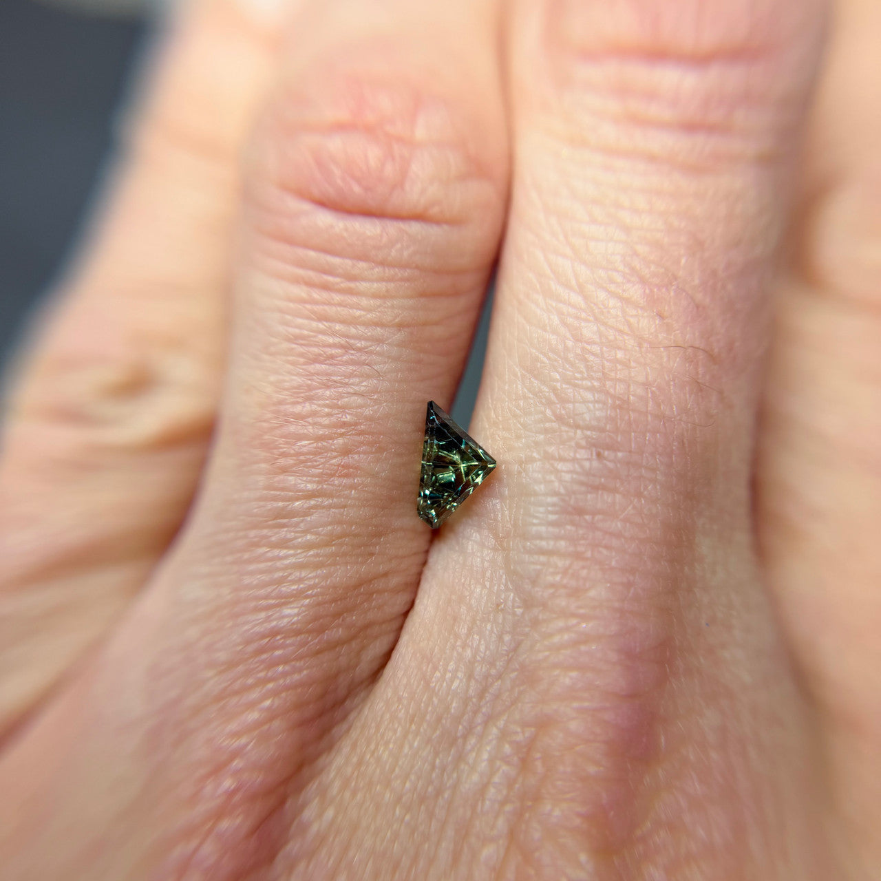 Parti Color Myrtle Green Australian Sapphire Dreamscape™ Cut by John Dyer