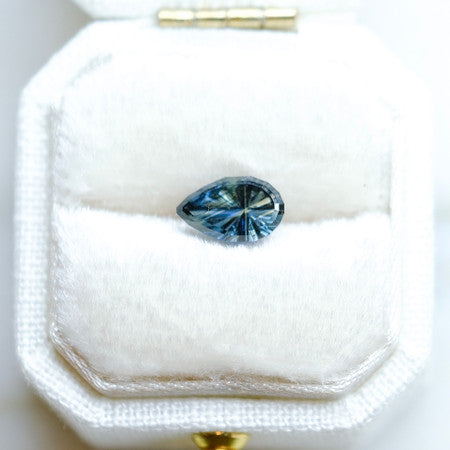 Deep Teal Pear Australian Sapphire Starbrite™ Cut by John Dyer