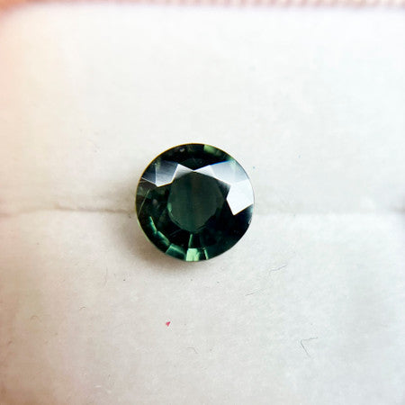 Round Deep Green Montana Sapphire