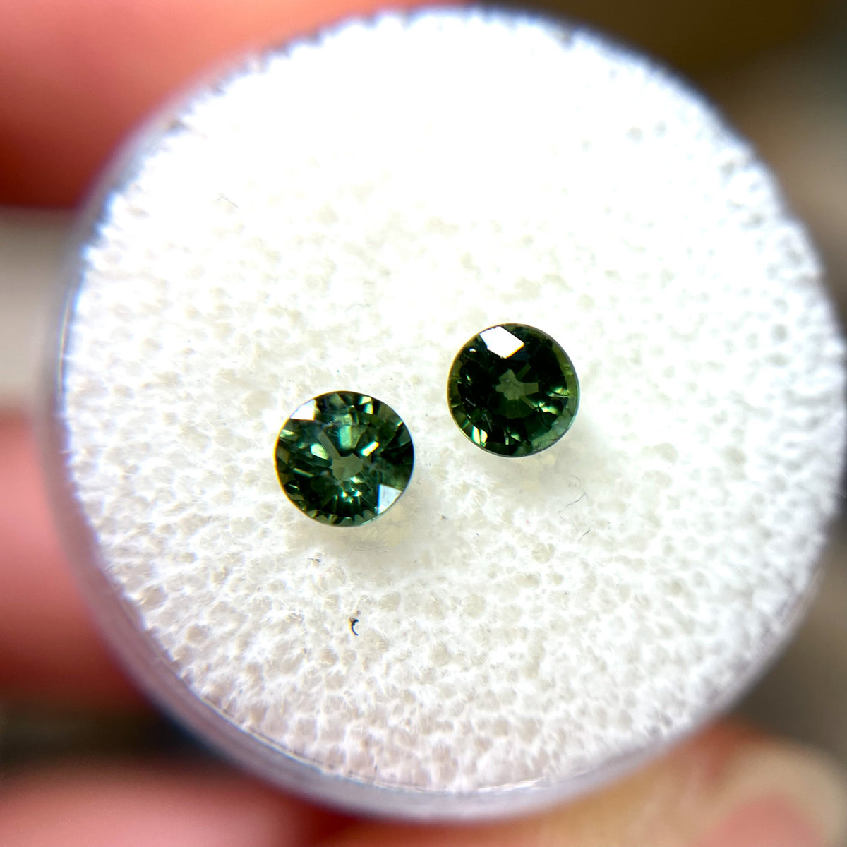 4.7mm Green Montana Sapphire
