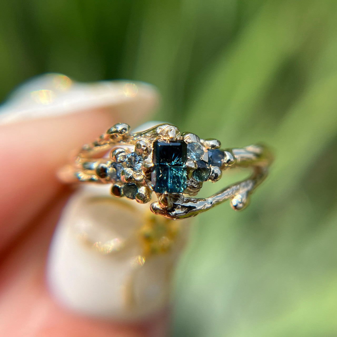 OOAK - Feyre Cluster Ring with a Teal Australian Sapphire Starbrite™ Cut by John Dyer