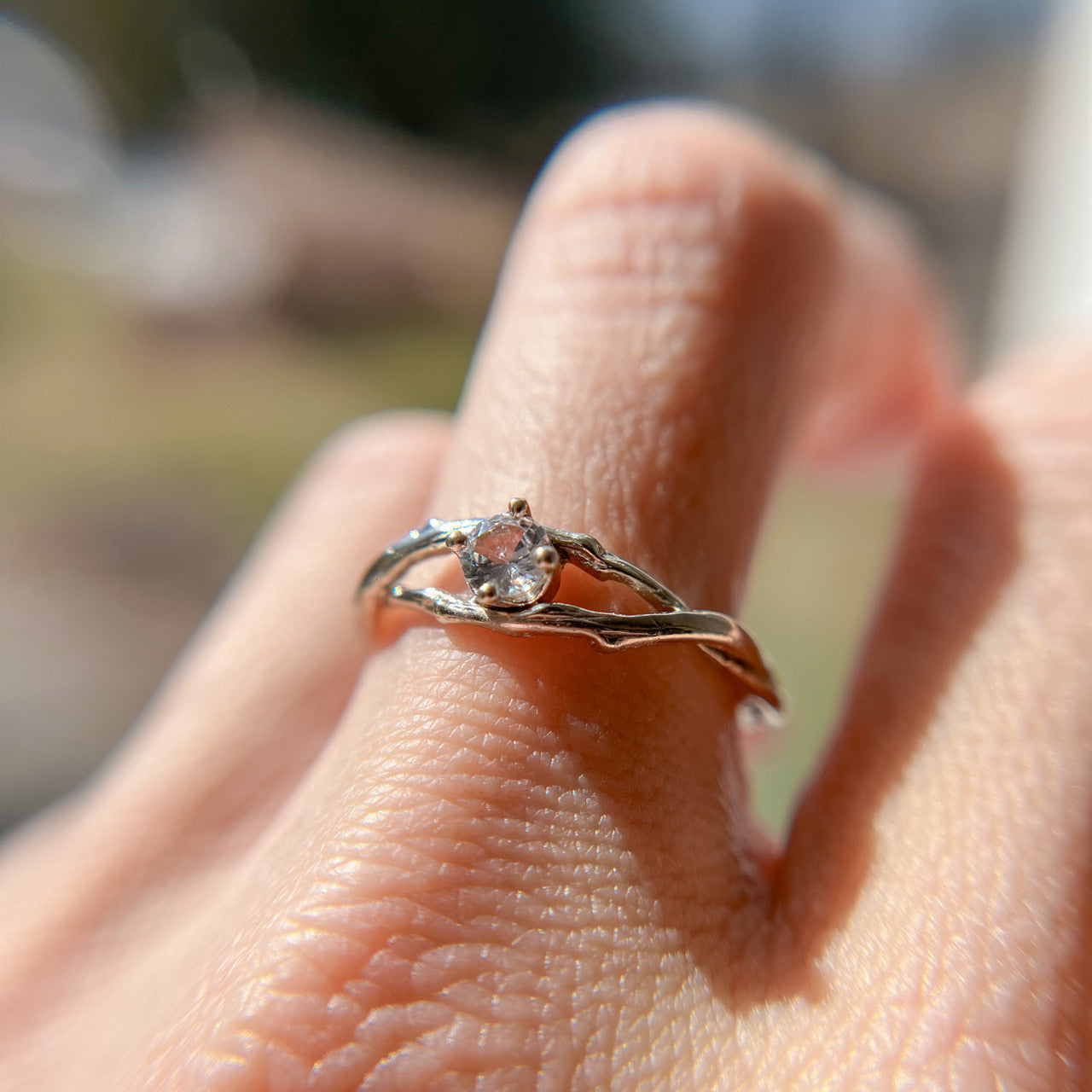 Petite Unity w/Moissanite